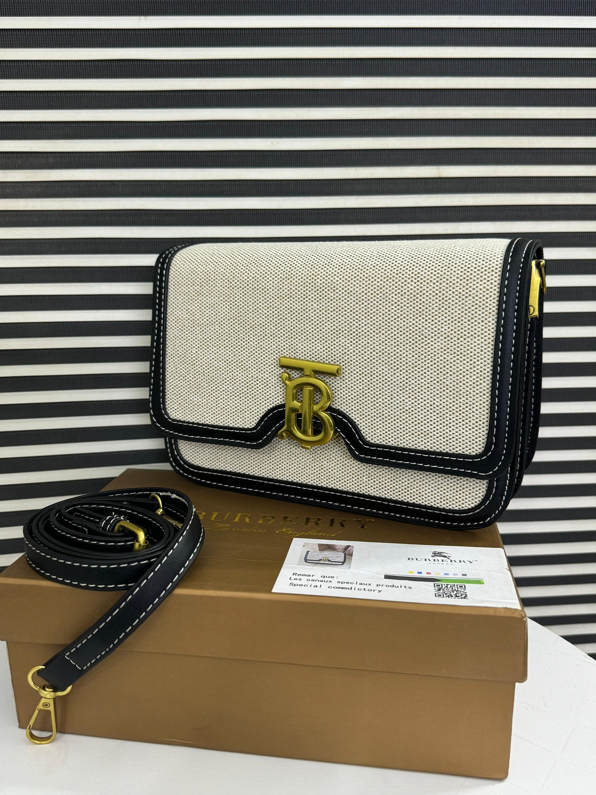 Burberry Cowhide P Crossbody