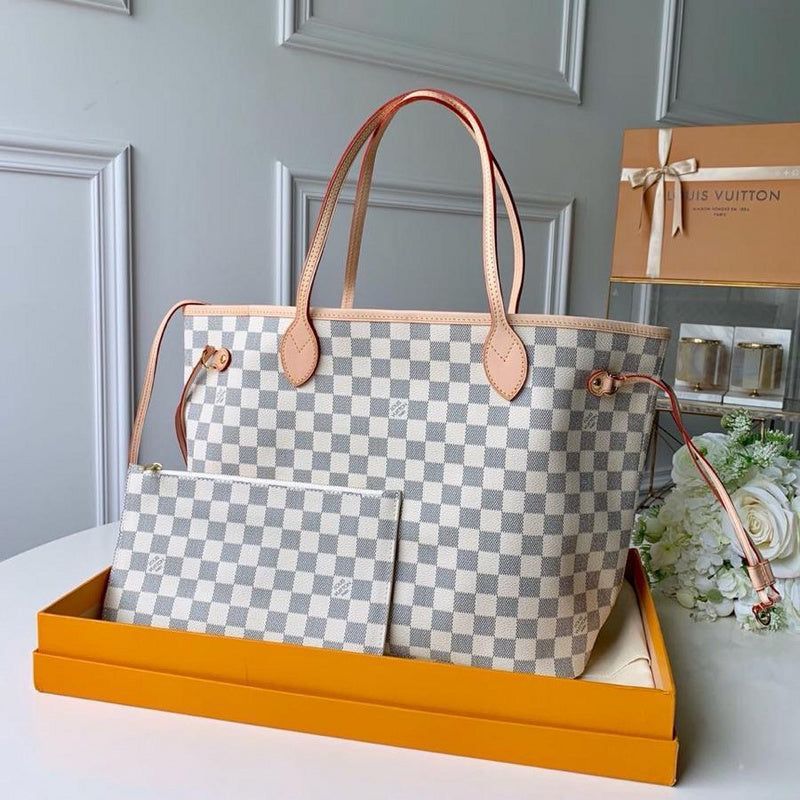 Louis Vuitton Neverfull MM Bag